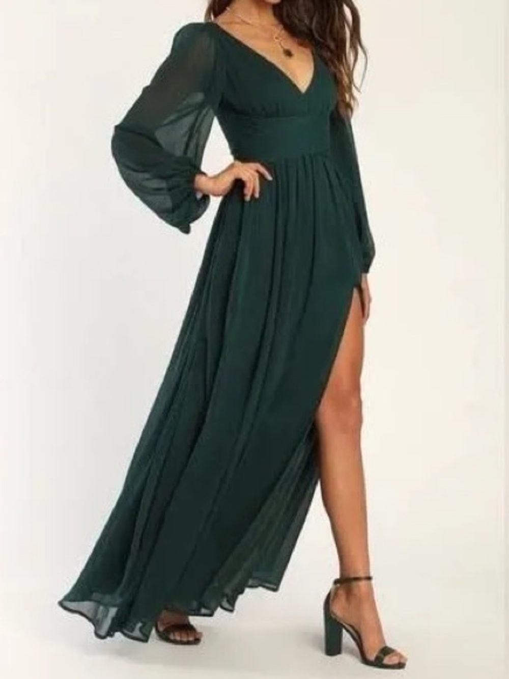 Lulus Enchant My Love Emerald Green V-Neck Long Sleeve Maxi Dress
XL
New w/ Tag